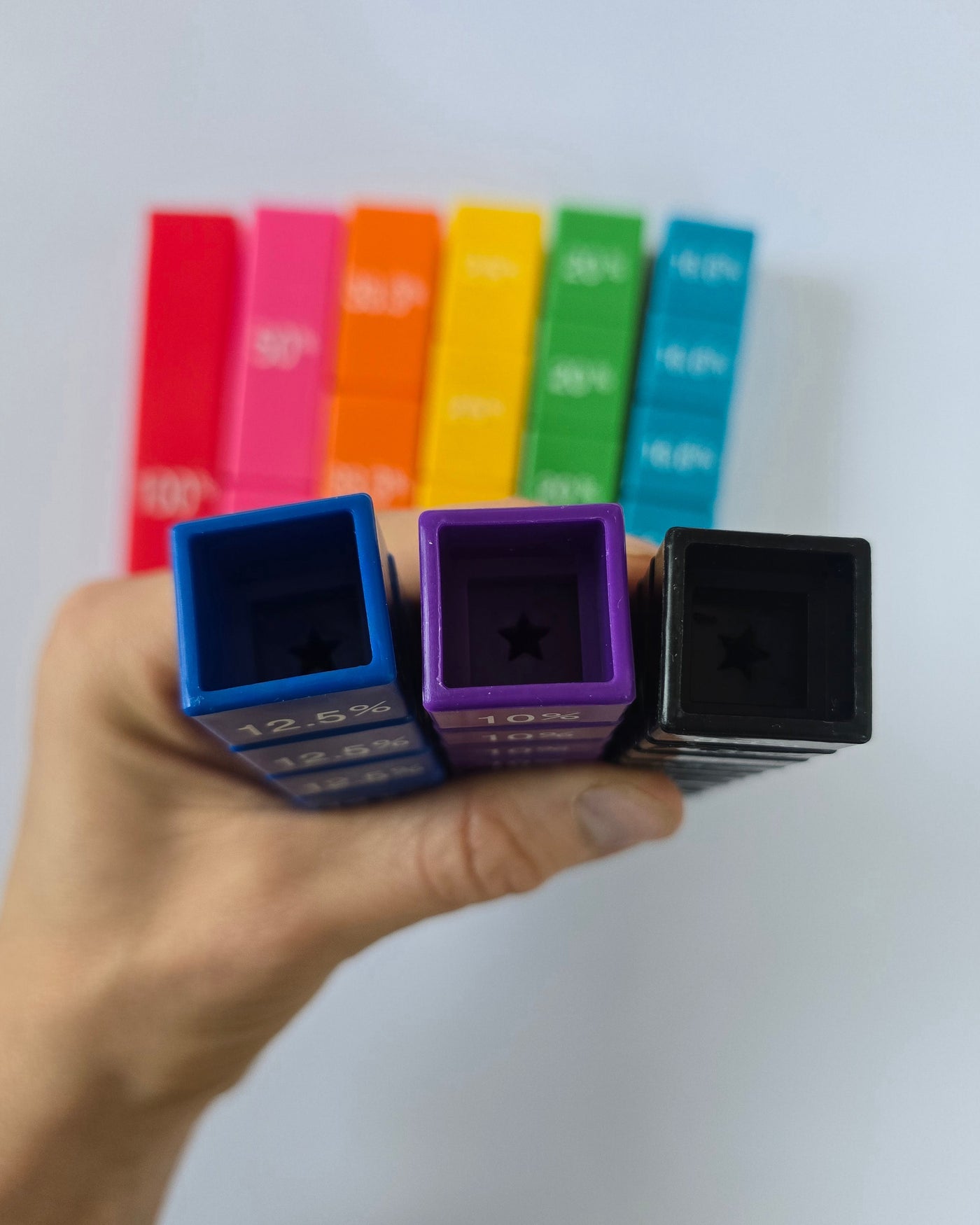 Yksikkötornit joissa näkyy millainen rakenne torneissa on.